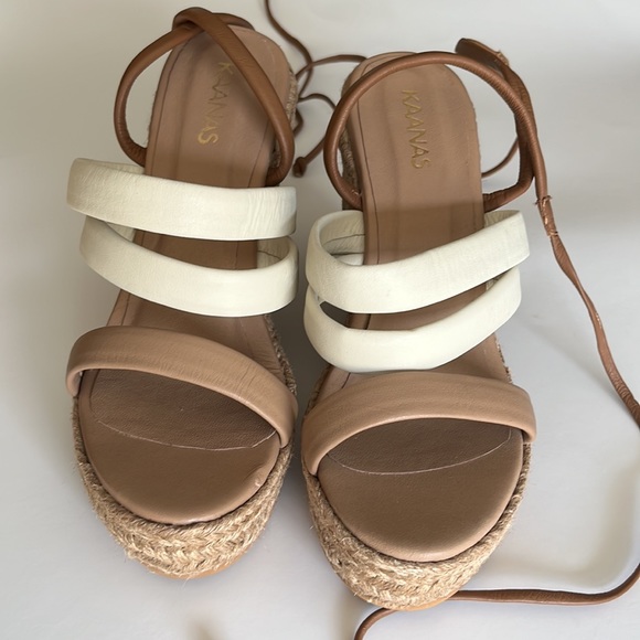 Wedge Kaanas shoes with straps - Picture 3 of 6